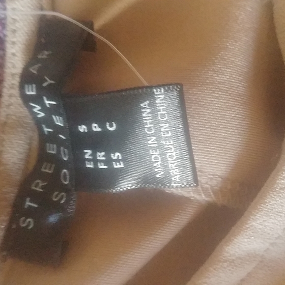 Cream Jumpsuit - Picture 4 of 4